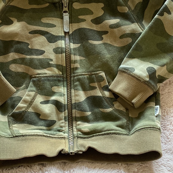 Camo Zip Up Hoody - Picture 2 of 4